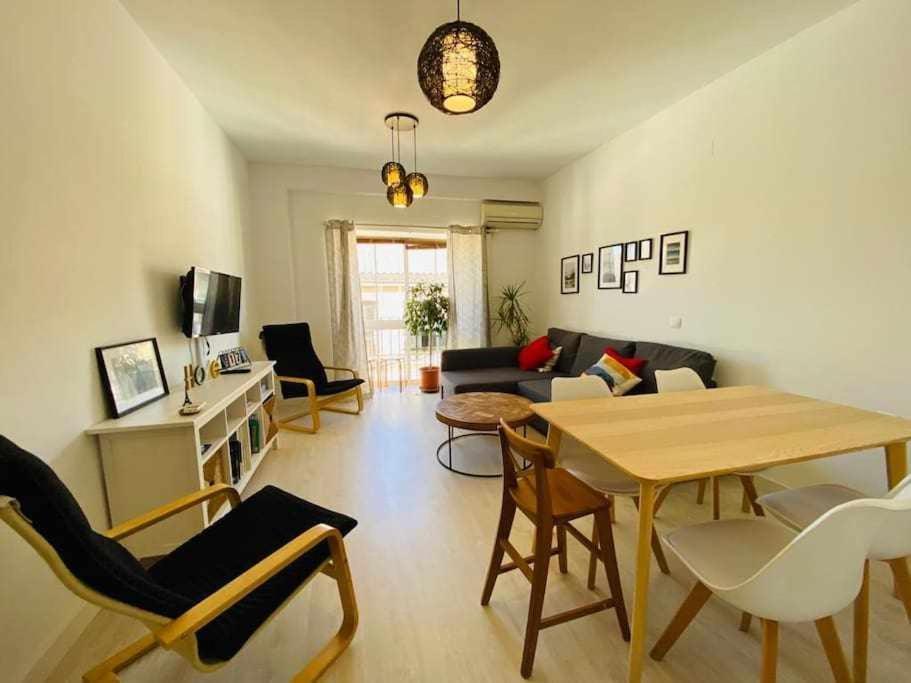 Acogedor Apartamento En El Centro De Málaga Exteriör bild